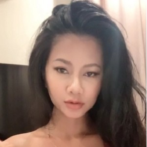 OliveAshly泰国馒头p少妇135三人游246V17.8G